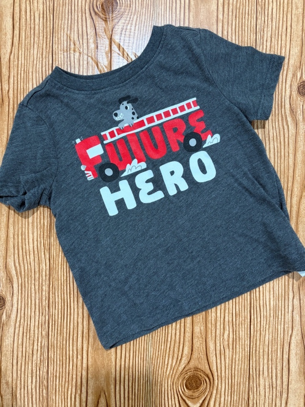 7/$20 Old Navy Future Hero Fire Truck and Dog Grey Short Sleeve Tee T-Shirt